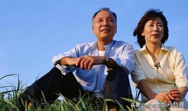 晚年夫妻生活，记住4做4做，夫妻越过越和谐，90%的人不了解