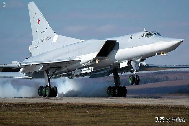 日本对中国的反击很猛，美国嗅到不寻常信号，做出了一个明智选择