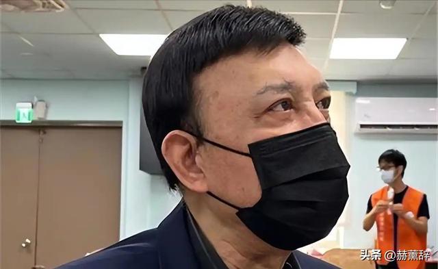 曾是一代歌王，却沦为人尽皆知的台独分子，如今家破人亡下场凄凉