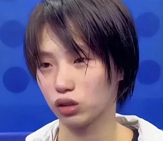 这次被央媒“点名”的陈芋汐，暴露真实处境，原来全红婵真没说错