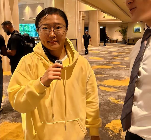 护士跑马拉松后续：目前未上班，两位同事发声，多年付出成笑话