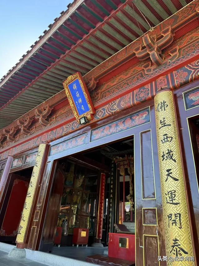 无锡灵山大佛，环山抱水，风景秀丽！