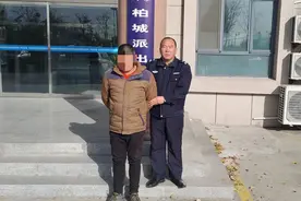 男子偷鞋上瘾，4个月连偷40余次，涉案金额4万余元，已被逮捕图片