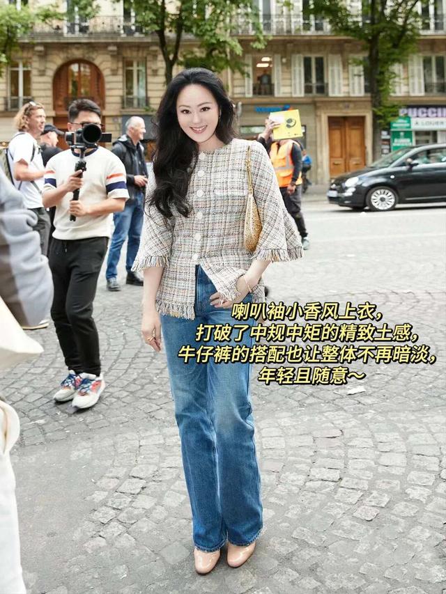 看了62岁的章小蕙，我悟了：衣不松、发要卷，珠圆玉润才贵气