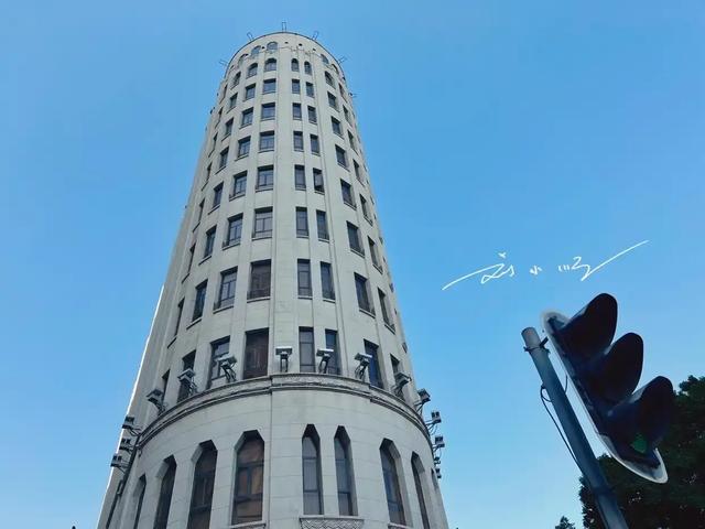 神似上海永康大楼?广州老城区这栋建筑成“网红”,游客扎堆打卡