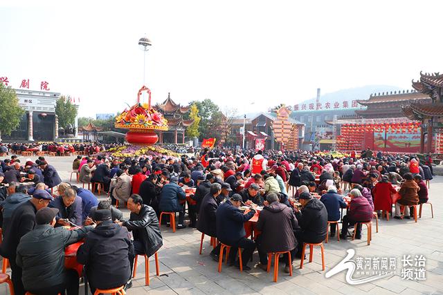 健步行、看民俗、品美食……振兴小镇重阳文化旅游节热闹非凡