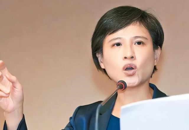 “台湾永远不会是中国的一份子”，她话音刚落，就被一明星扇巴掌