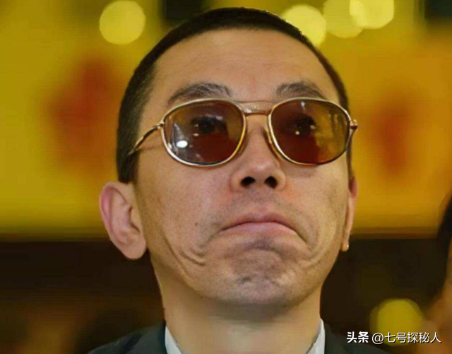 2023年，营销天才再出山，赚完老人钱，这次手伸向00后，狠赚百亿