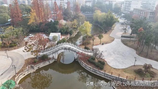 二〇二五年十二月七日，再去看看莲花池公园