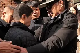 女硕士离奇失踪15年，找到时精神失常，生有一儿一女，发生了什么图片