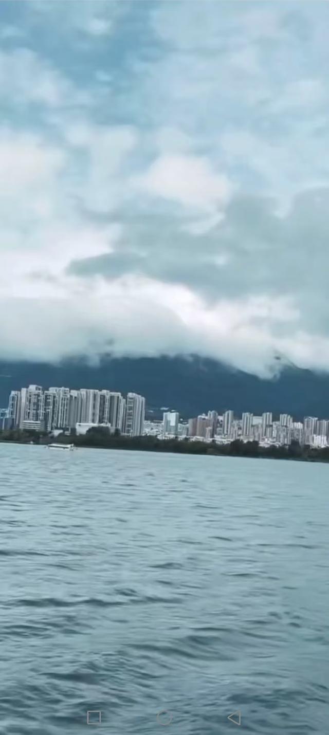 董金余：云南观光游诗五首（附图）