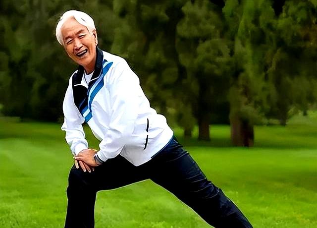 大叔每天跑步5公里，半年后去体检，医生摇头：这3个部位出问题了