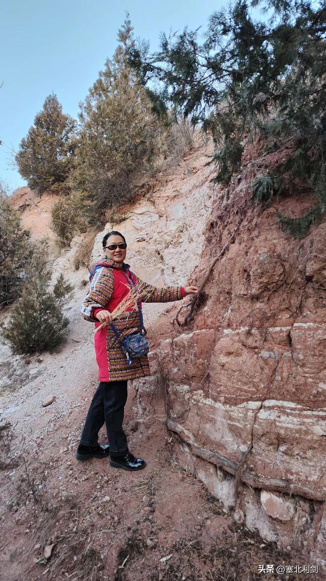 张家口市郊区还有如此丹霞地貌！