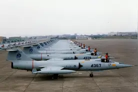 萨沙说说台军战斗机的简要历史：1965年12月27日美国F5A卖予台湾图片