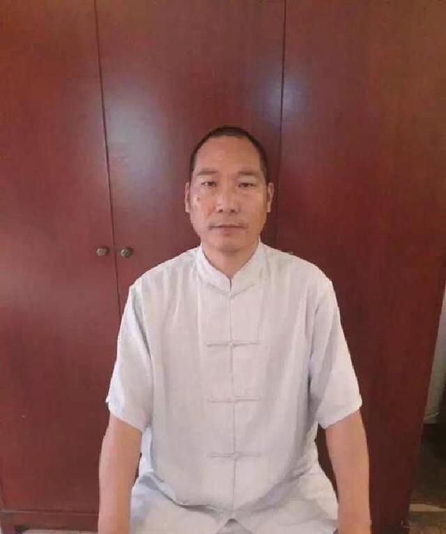 拔出萝卜带出泥！释永信下马，举报人被扒惊天丑闻，难怪会被开除