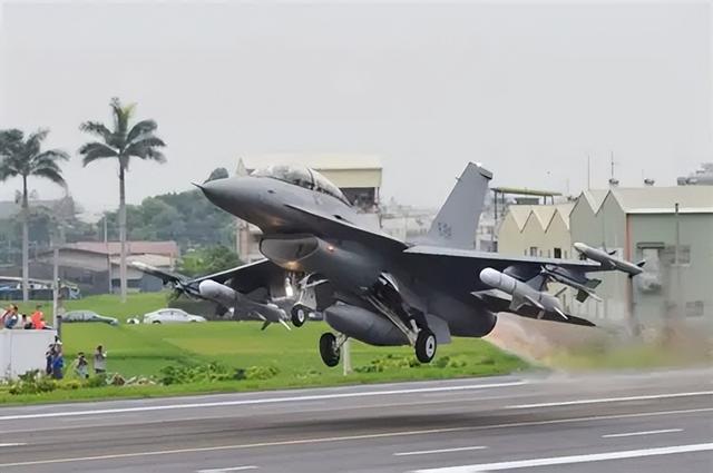 7国统一战线集体反华，想逼中方后退3步，解放军被逼上硬菜