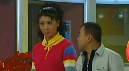 钱再多有什么用？闫学晶如今的现状，给所有53岁的女性提了个醒