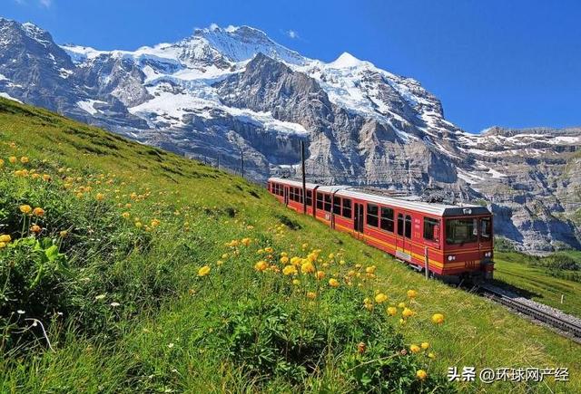 当喀斯特遇见阿尔卑斯：EHL携手贵州文旅，打造“服务驱动型”世界级山地旅游目的地