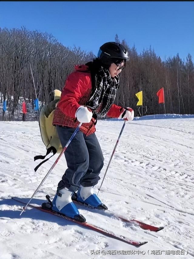 【迎旅发 看鸡西】100元全天畅玩！鑫人合滑雪山庄超全攻略来袭→