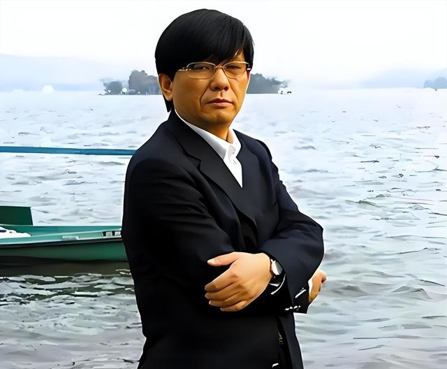 22年前，“女子十二乐坊”爆火，放弃中国去日本发展，如今咋样了