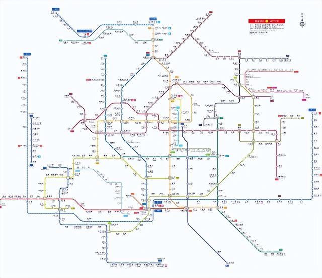 美国姑娘来中国旅游，回国哭3天，直言美国与中国差距一目了然