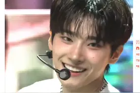 韩国丑系男爱豆因整容太成功而出圈！网友感叹前后简直大变活人！图片