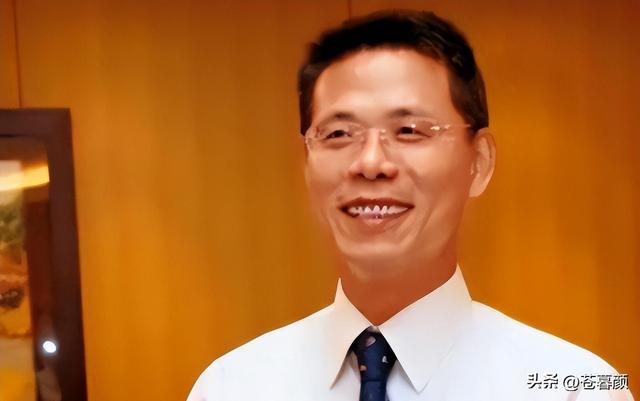 美国发出全球通缉令，逮捕中国芯片科学家陈正坤，现在怎么样了？