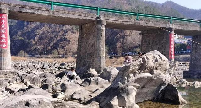 河南杀出黑马！郑州洛阳都懵了	，这座小县城靠什么吸金45亿