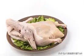 肿瘤患者不能吃鸭肉?医生:不想病情加重，这3种食物少吃为妙图片