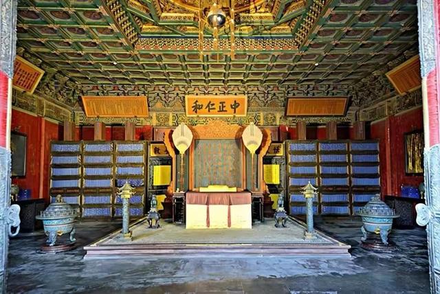 为何每天下午5点，故宫就准时清场？1959年的教训，至今不敢忘