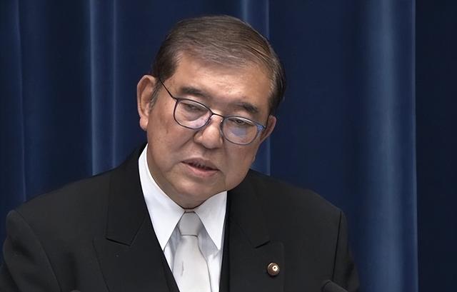 日本连开3枪，蔡英文已离岛，事态严重了，解放军通牒已发往东京