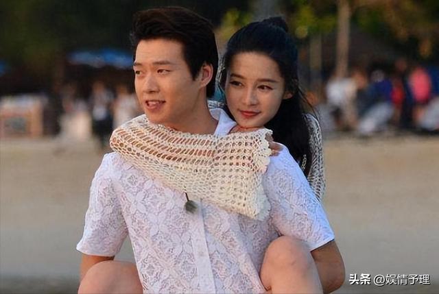 表面人模人样，做的事情却没眼看，强吻、袭胸，不过是冰山一角
