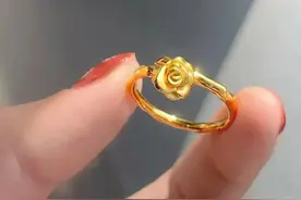 适合年轻人佩戴的5款热门黄金戒指，颜值高，寓意好图片