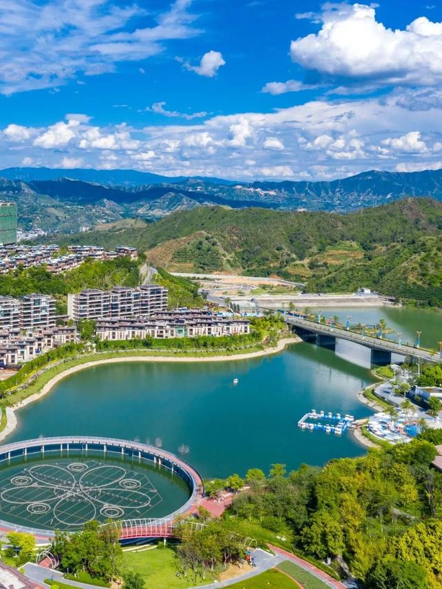 冬天到攀枝花晒太阳是定律来的！