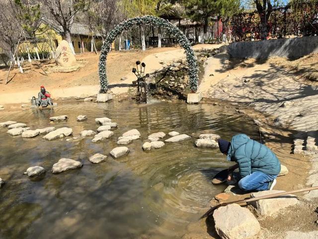 在山东这座小城，我亲手淘到了闪闪的金子！