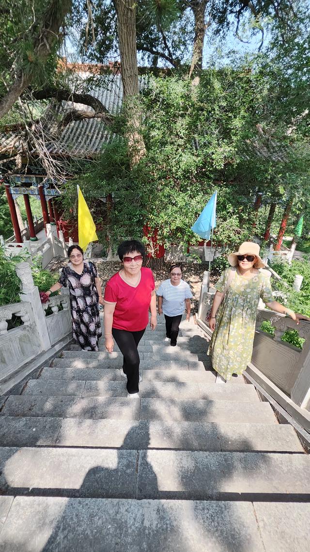 张家口深山藏古寺，景美人不知