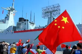 中国决不袖手旁观：海军编队进驻中东，巴以冲突，伊朗难独善其身图片