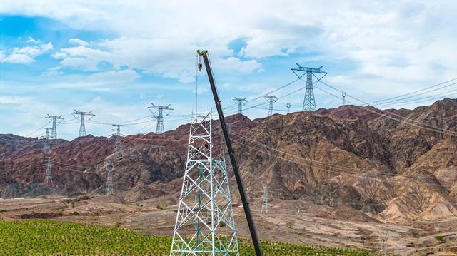 美国曾放弃的技术，中国做成了第一！首个钍基熔盐堆诞生 引领全球