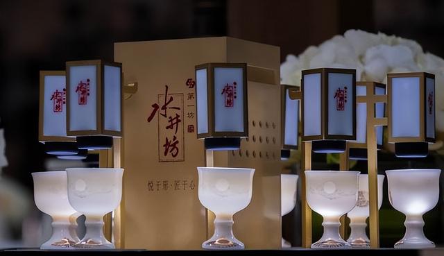 故宫“年轻”的秘密：百年IP玩转文创、数字，还成了打卡圣地