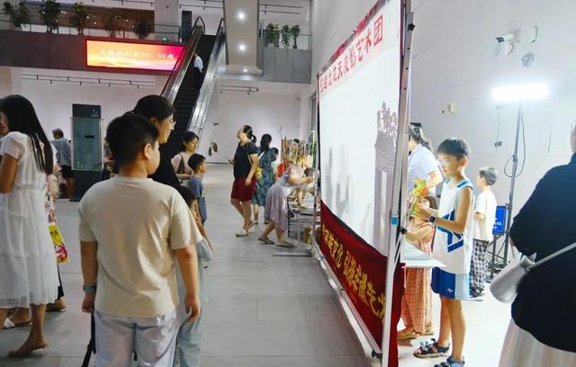 6天，10万人，每天排长队！日照这里太火热了！
