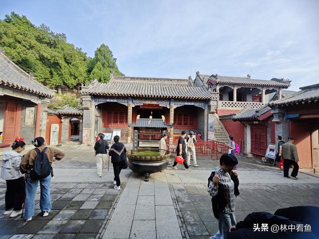 徒步登泰山之一——3小时从一天门到中天门