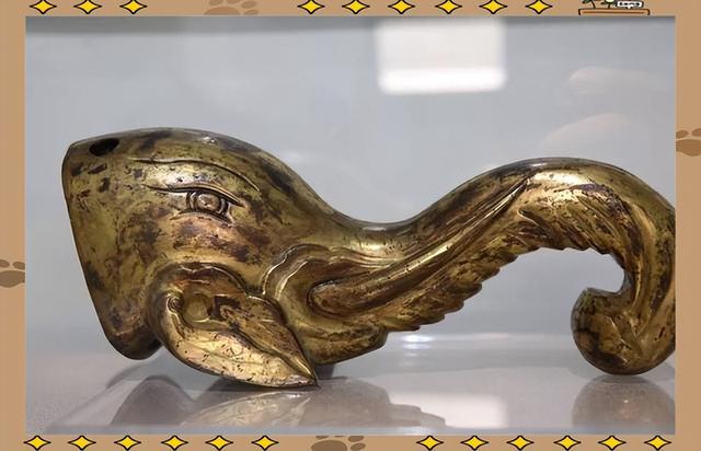 圆明园被烧毁160年后，专家打捞河道时，挖出一个罕见的文物