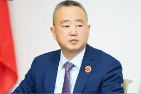 员工同意放弃缴纳社保，用人单位就可以不缴了吗？图片