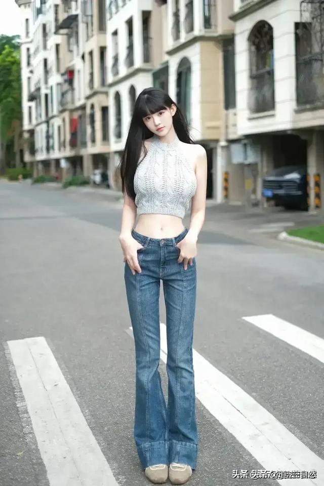 甘肃兰州一校花,楚楚动人,我见犹怜,这气质堪称校园天花板