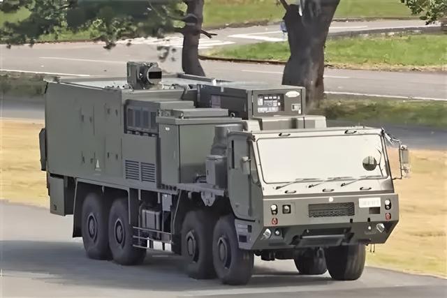 中美日激光武器射程对比：美国8000米，日本1200米，中国多少