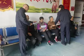 户籍政策宣传进万家 便民利民举措解难题图片