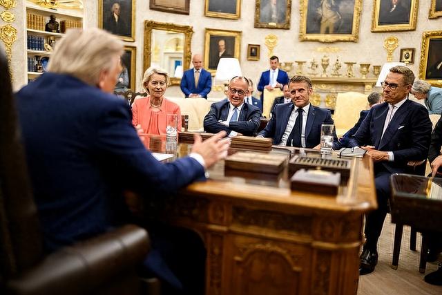 日本话音刚落，又一国介入台海，专机已经离华，要逼中国做3件事