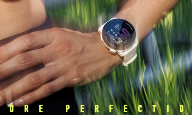 跑步党必看！佳明、高驰为什么吊打普通智能表？2025深度选购指南