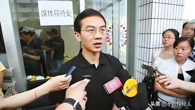 2017年，前央视主持人郎永淳沦为阶下囚，刑满释放后的他过得如何
