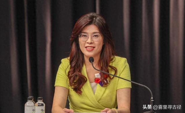 好消息，“蓝百合”距和平统一又进一步，为郑丽文点赞